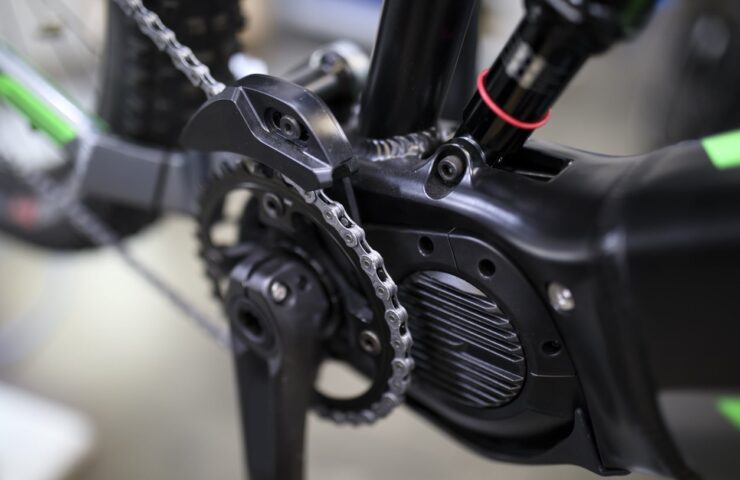 How Do I Apply Squirt E-Bike Chain Wax