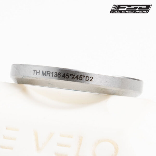MR136 FSA (No.51) 32.8 x 41.8 x 6 - 45/45